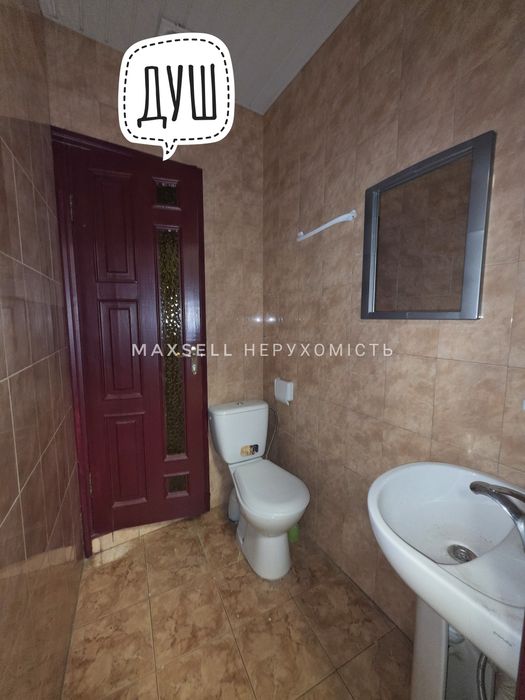 Здам окремий офіс 124 м² на вул. Сірка