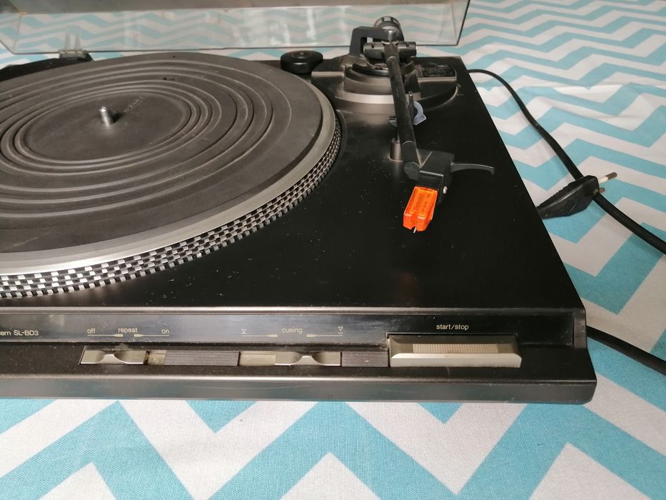 Gramofon Technics bd3