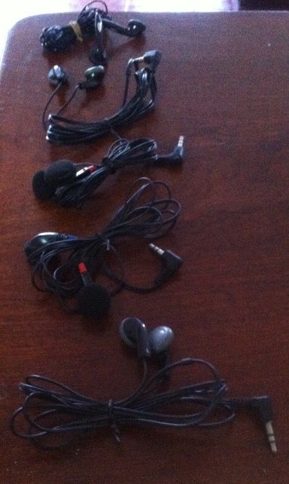 Lote de 5 auriculares p/telemovel