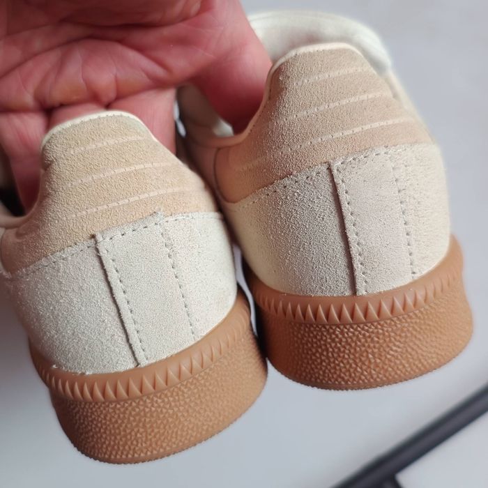нові оригінальні Adidas Samba XLG p36.5 довжина устілки по факту 23.5с