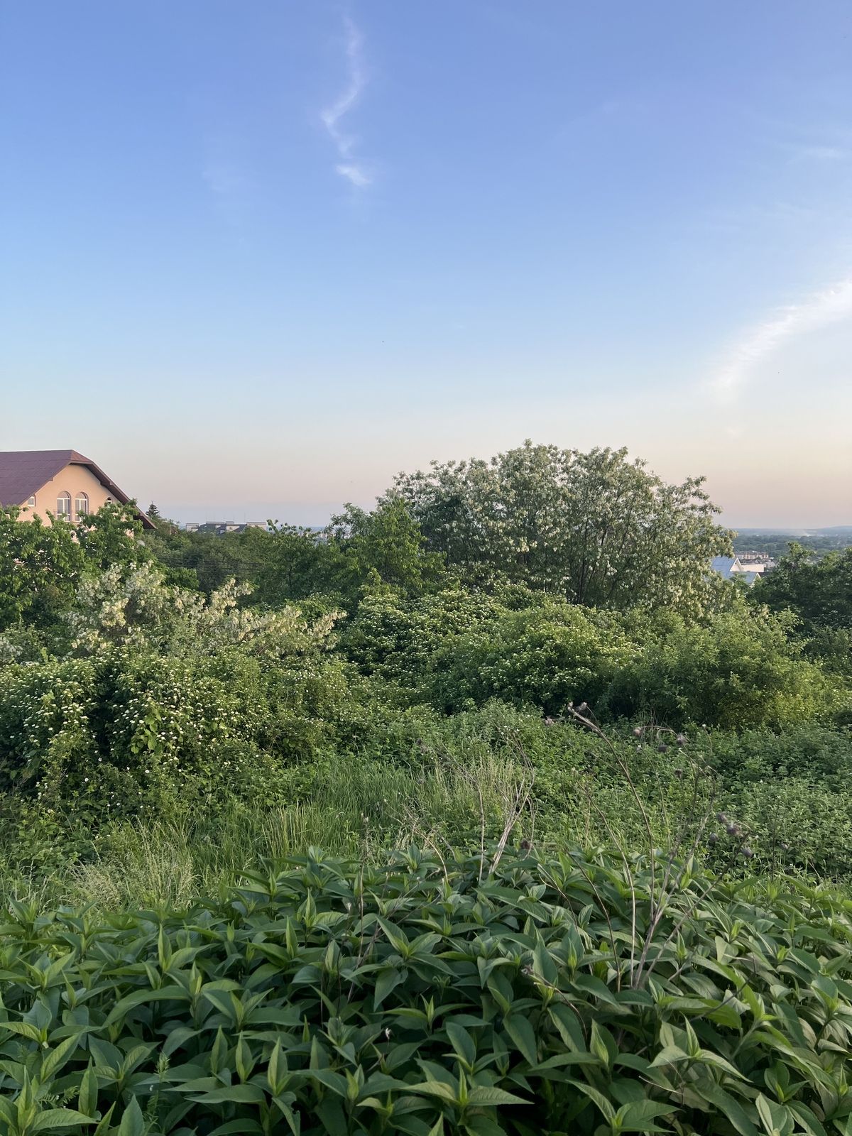 Продається ділянка в розкішному районі