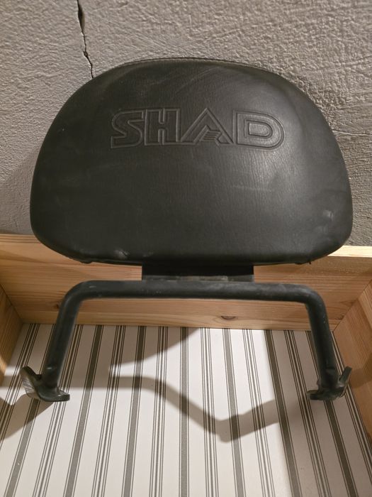 SHAD oparcie pasażera ze stelażem Burgman 125