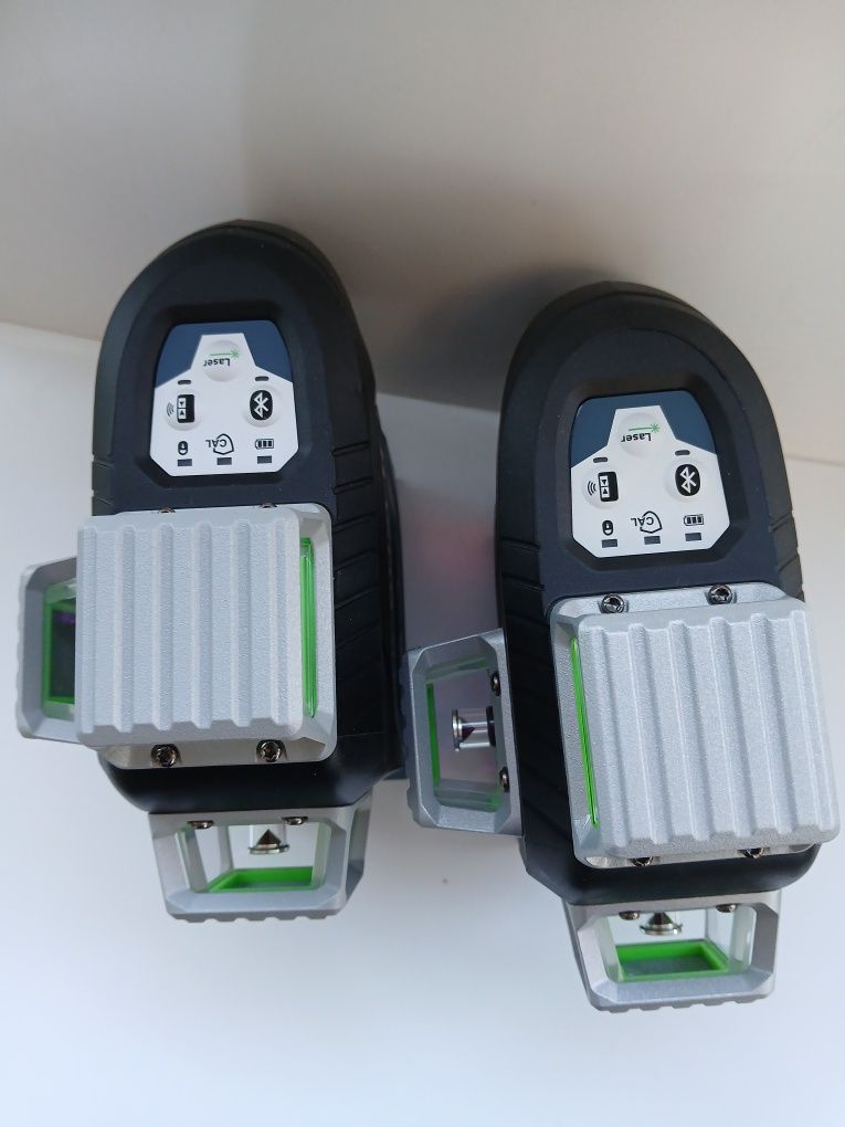 BOSCH GLL 3-80 CG laser.
