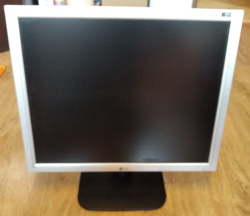 Monitor LG Flatron L1918S - 19" VGA