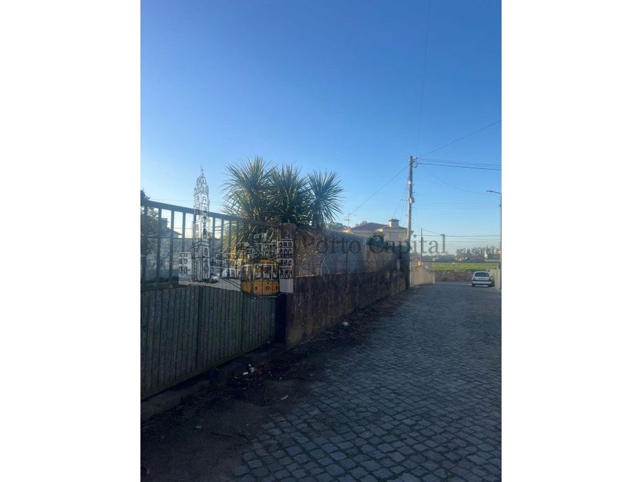 Excelente Terreno Com Viabilidade De Construção