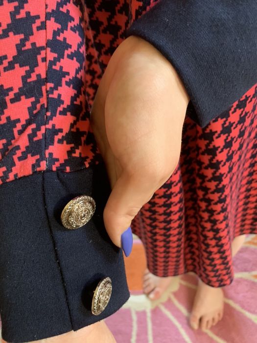 Платье с длинным рукавом/красивое платье