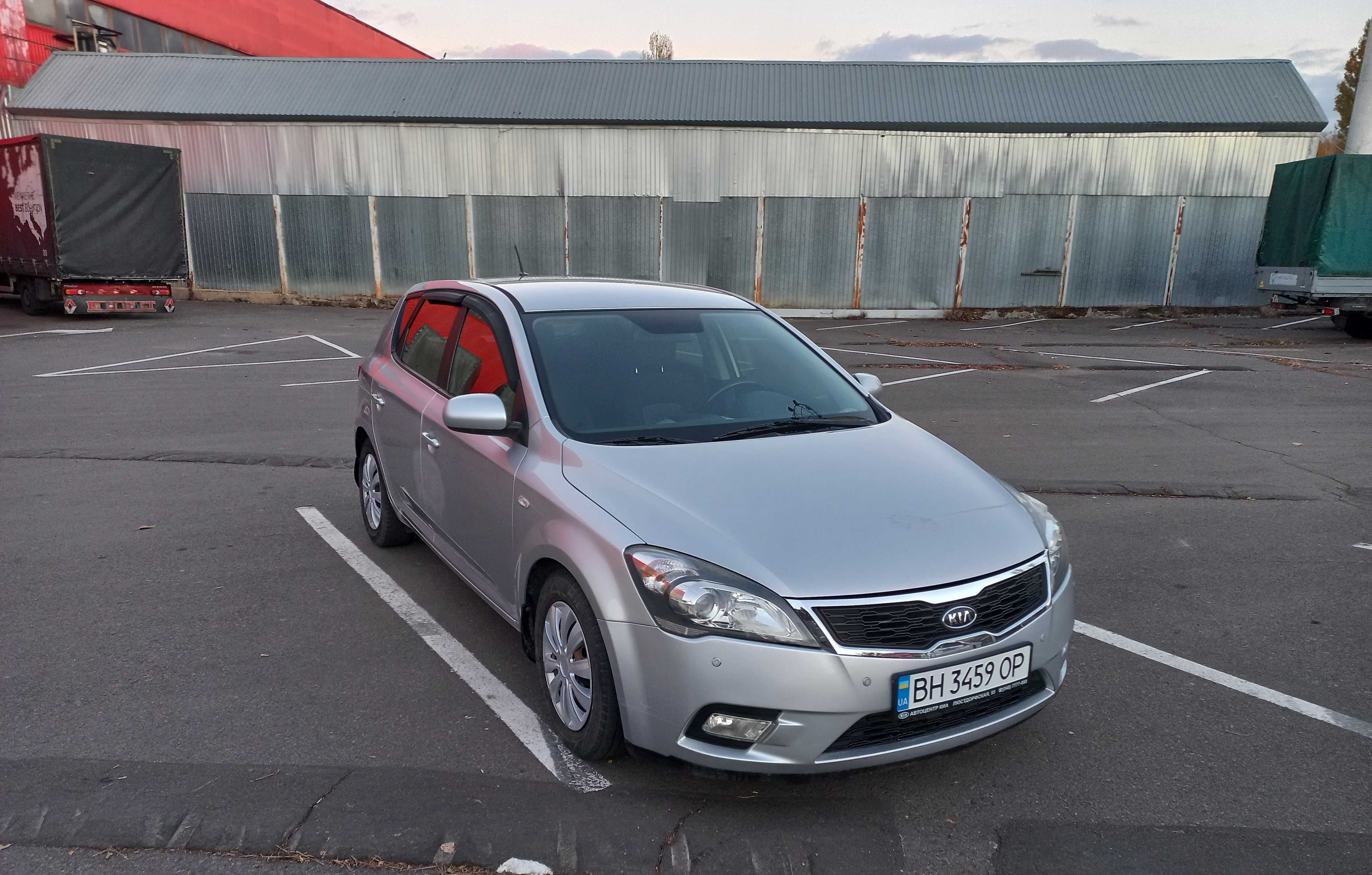 Автомобіль KIA C`eed 2009 restyling