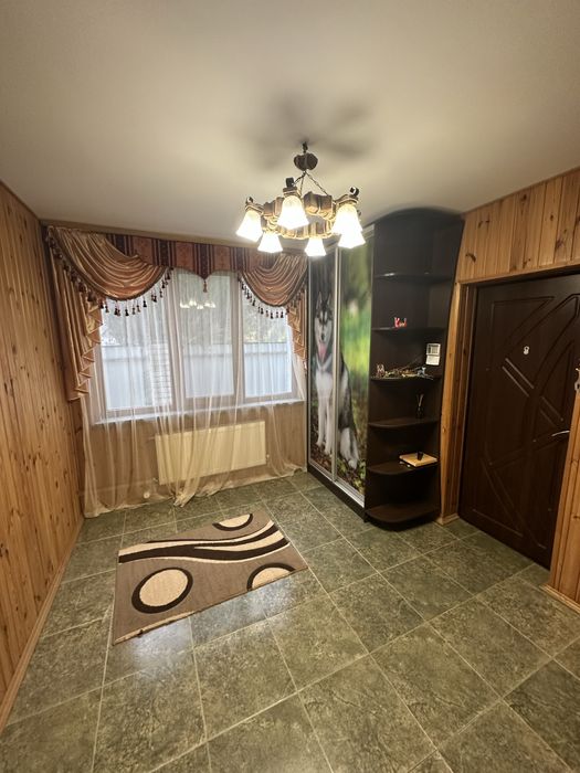 Продаж будинку в селі Левків