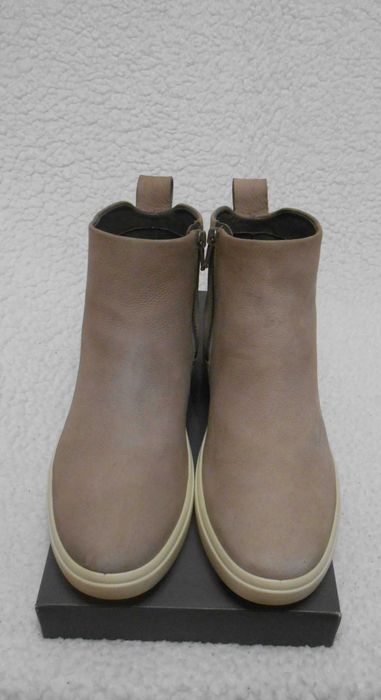 Ессо, р.40 (ст.26 см) Челси ботинки деми кожа