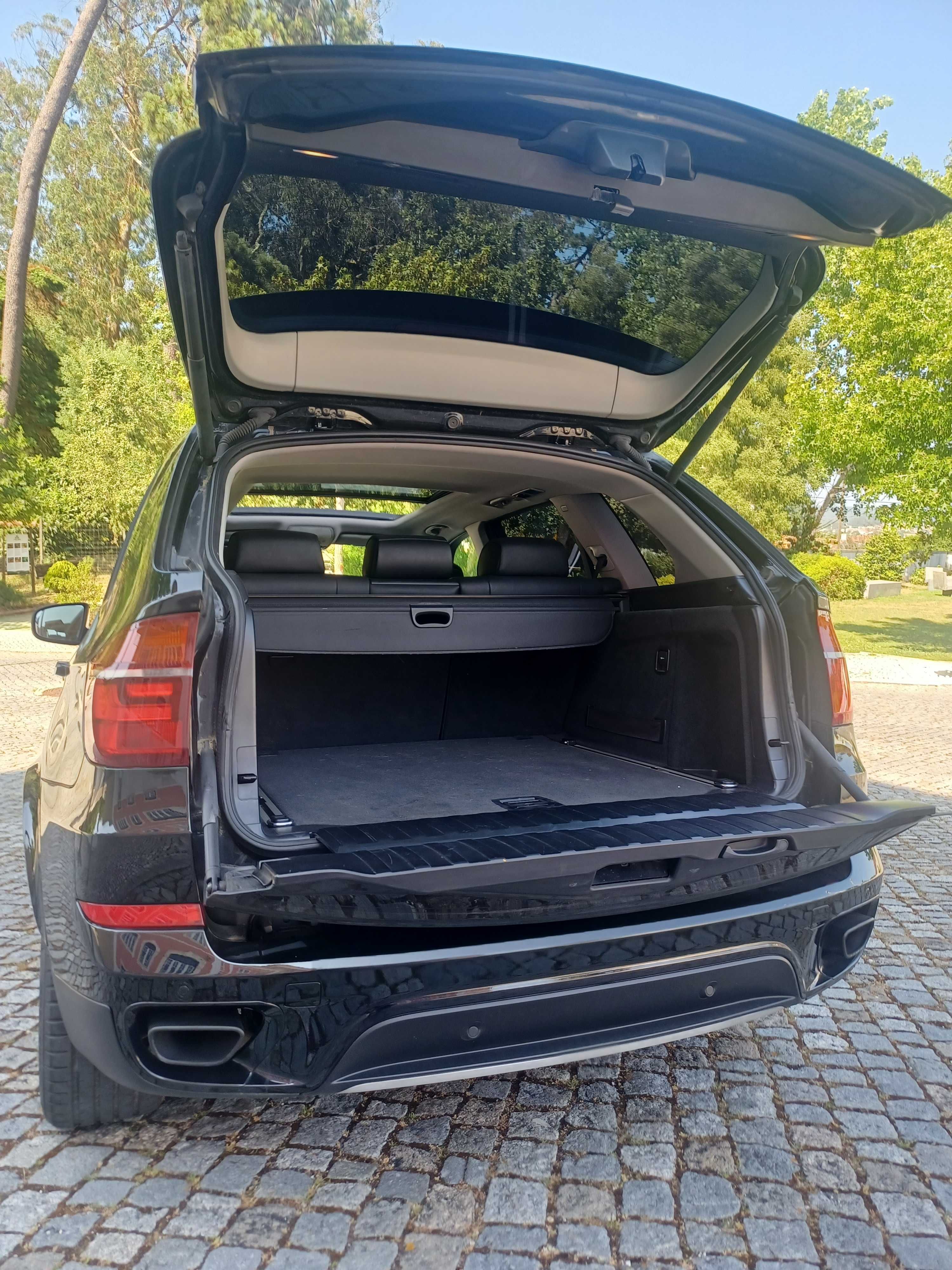 BMW X5 35i 4x4 XDrive - 75.000km - 305 cv - Caixa Aut. 8 Velocidades