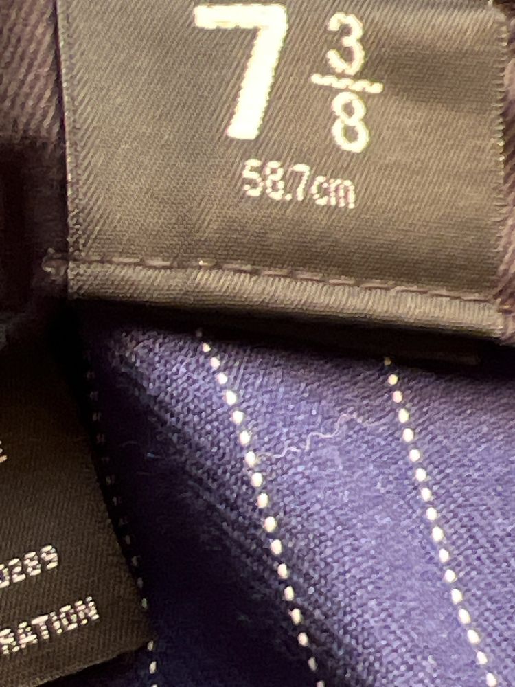 Sprzedam czapkę z daszkiem firmy NEW ERA rozmiar 7.3/8 58,7  cm