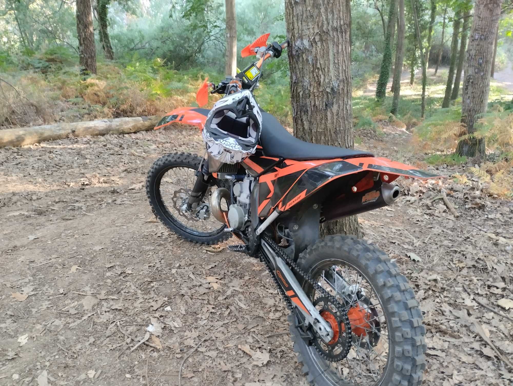 Vendo ou troco mota KTM