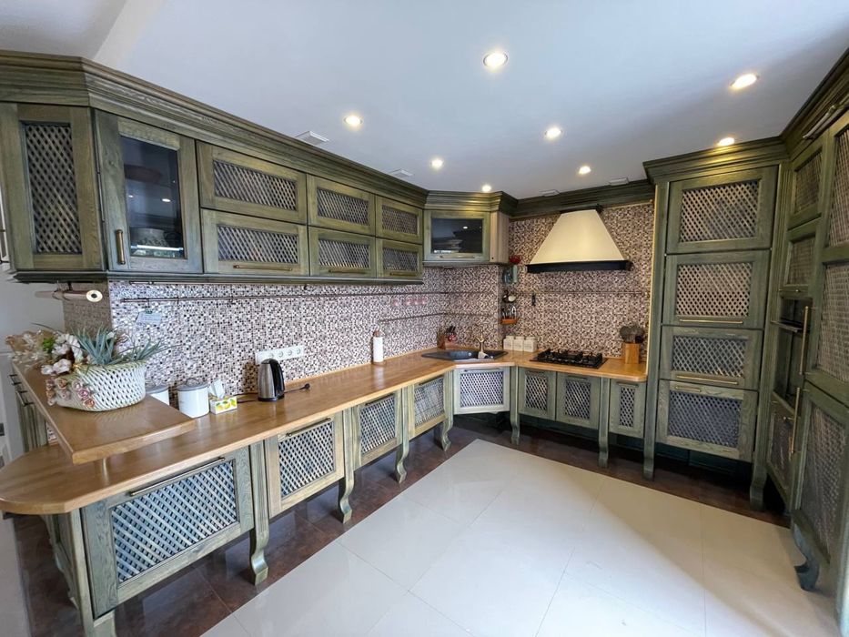 АВТОРСЬКА 2-кім VІР новобуд(Студія)РУСЬКА ЖК «СУЗІР”Я»з котикомПАРКІНГ