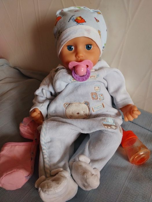 Пупс Анабель болеющий.