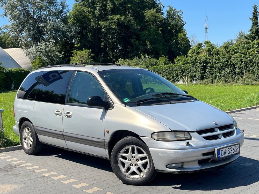 Chrysler Voyager 2.8d // Klima // 6 Osob // 15.08-17.08 OTWARTE //