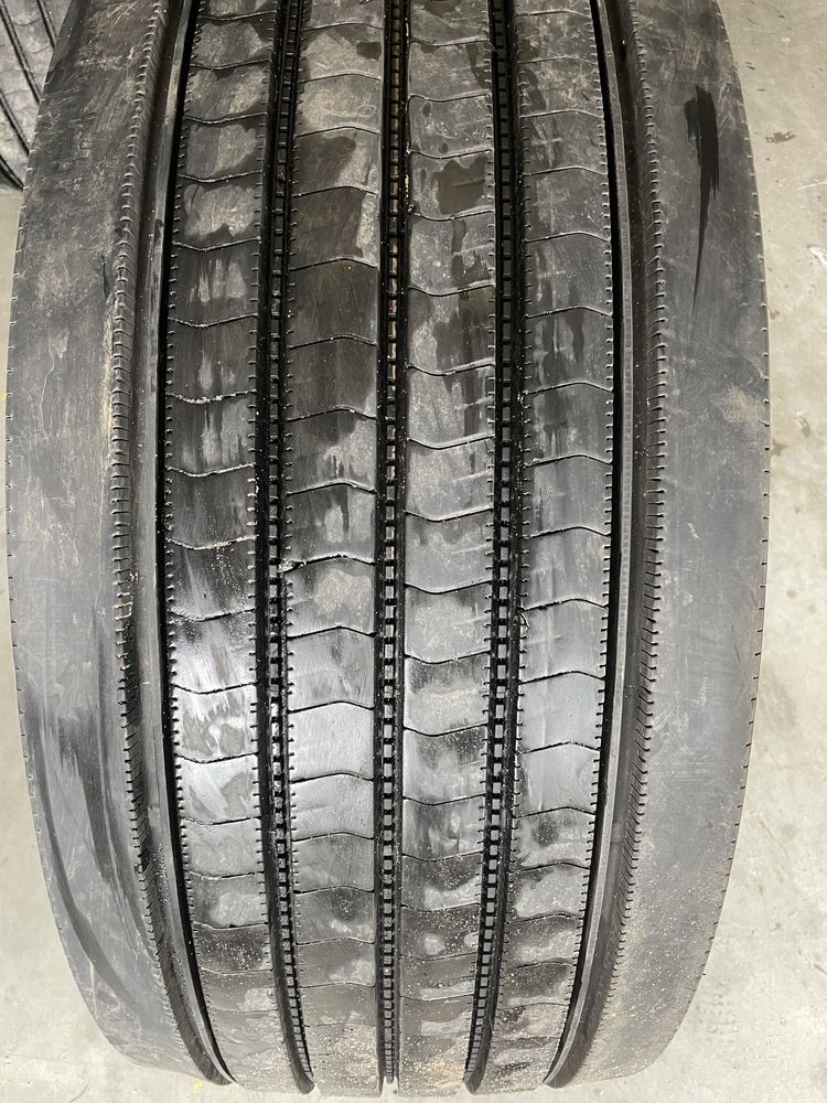 Opona Bridgestone 385/55R22,5 R249