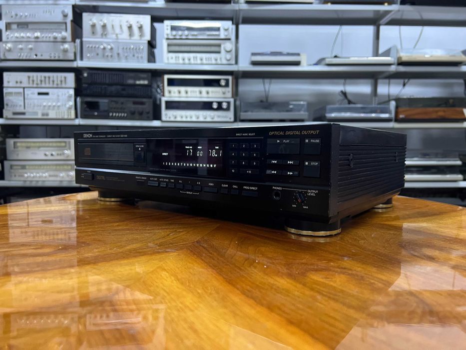 Odtwarzacz płyt CD Denon DCD-1400, Audio Room