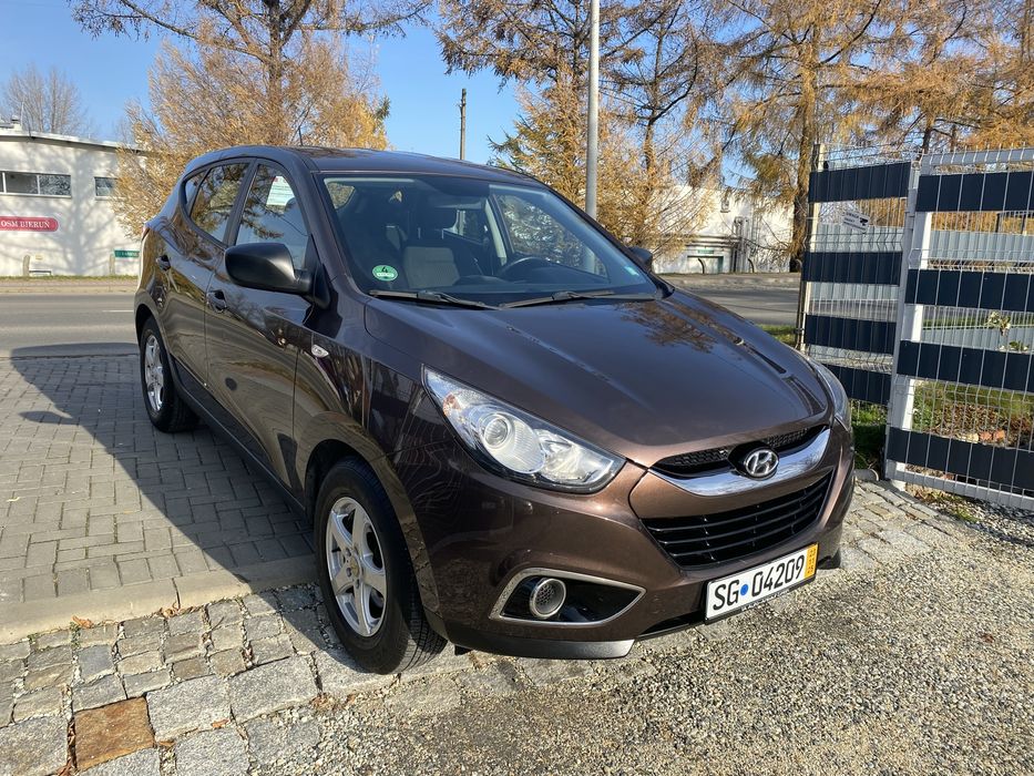 Hyundai ix35  Blue drive