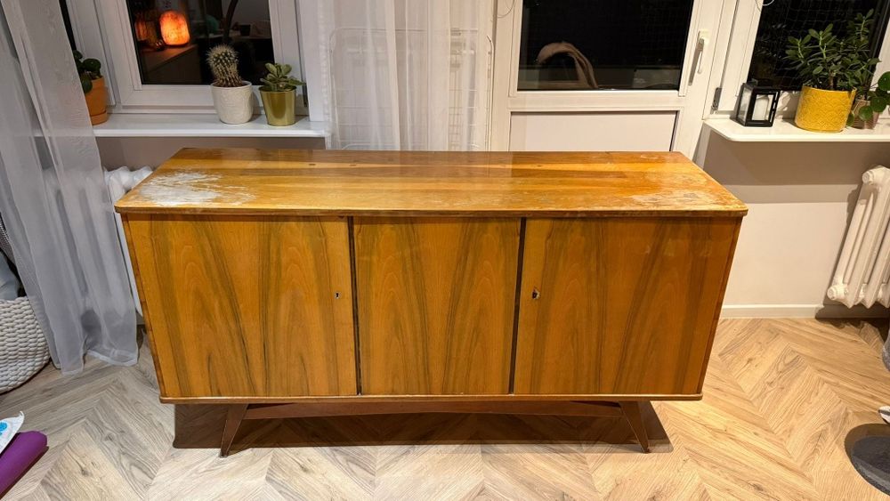 Kredens / Komoda / Vintage /Retro lata 70 / 80