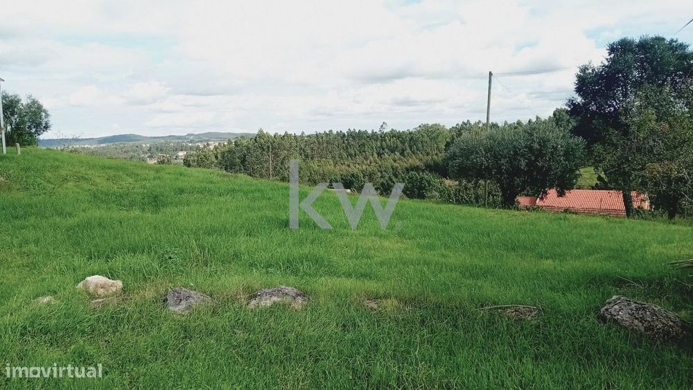 Terreno Urbano de 810m2 - Queitide