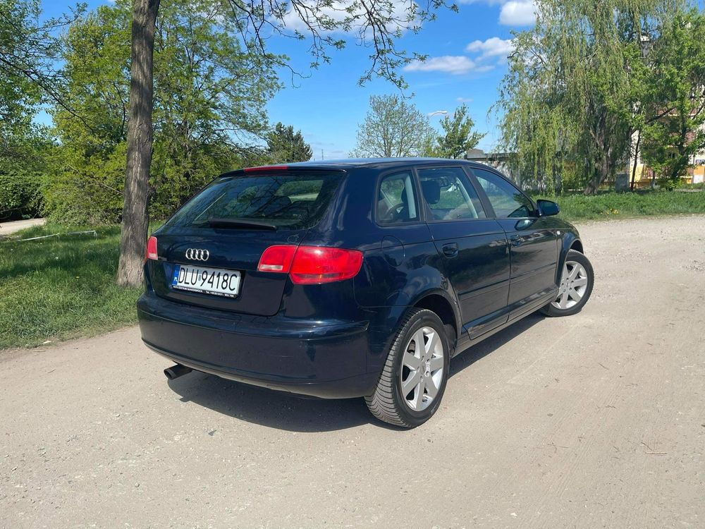 Audi A3 8P 1.6mpi benzyna*alufelgi*klimatyzacja*