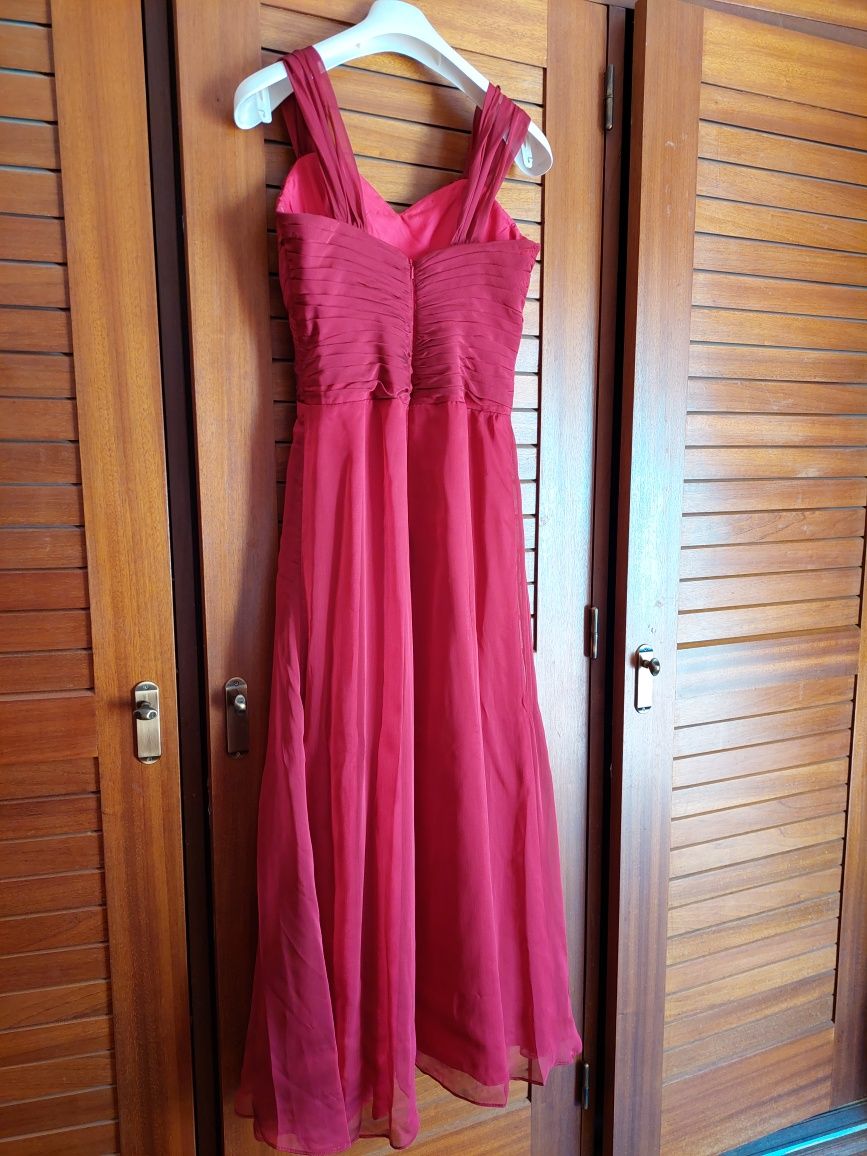 Vestido de cerimónia vermelho