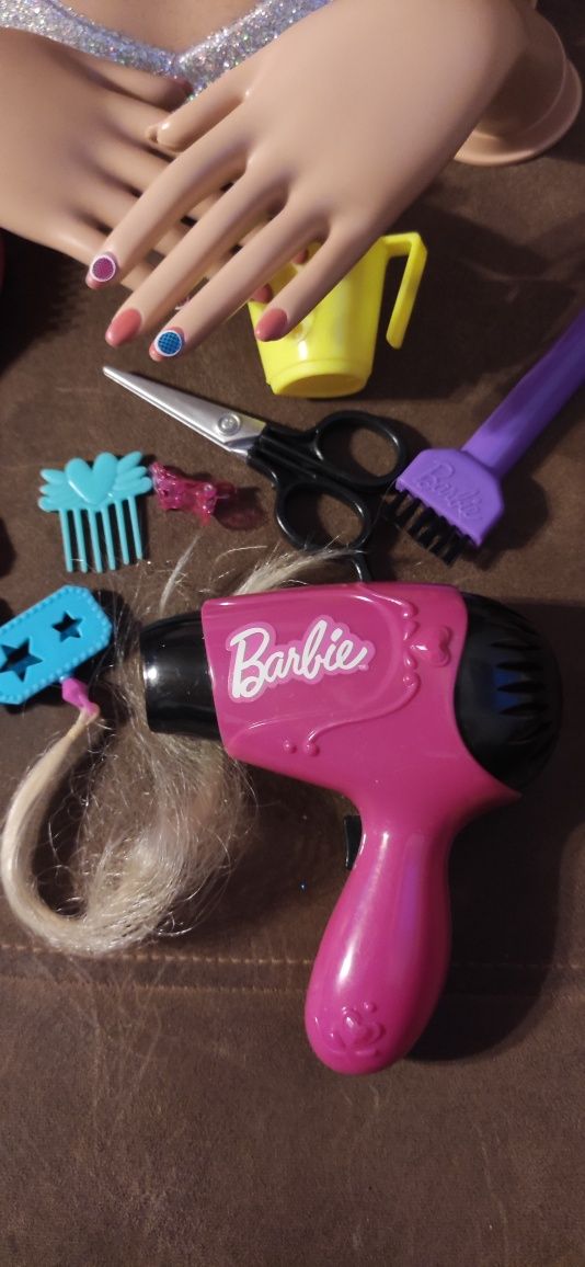 Głowa fryzjerska Barbie
