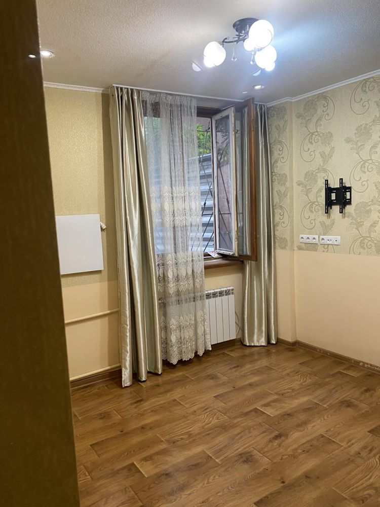 ‼️ Продам 1к 35м2 метро Защитников Украины, есть видео‼️