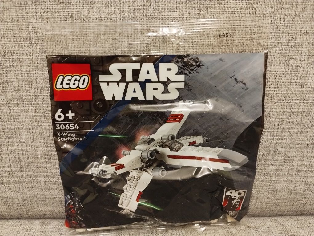 LEGO 30654 Myśliwiec Starfighter X-Wing