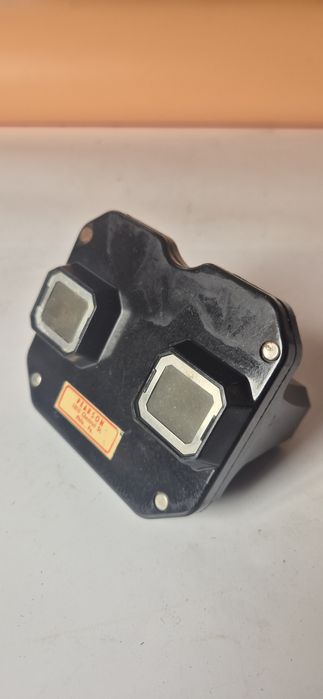 Bakelitowy stereoskop z lat 60. Pearson View-Master T28