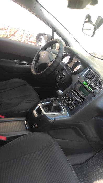 Peugeot 5008 2010