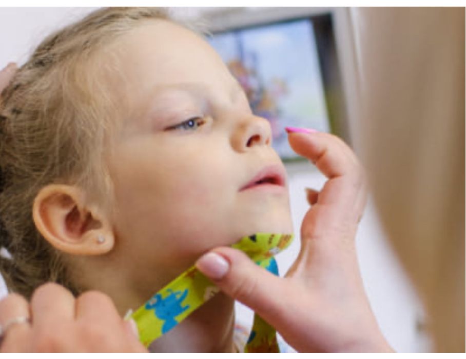 Тейпування в педіатріі та логопедіі відео курс Тейпирование детей