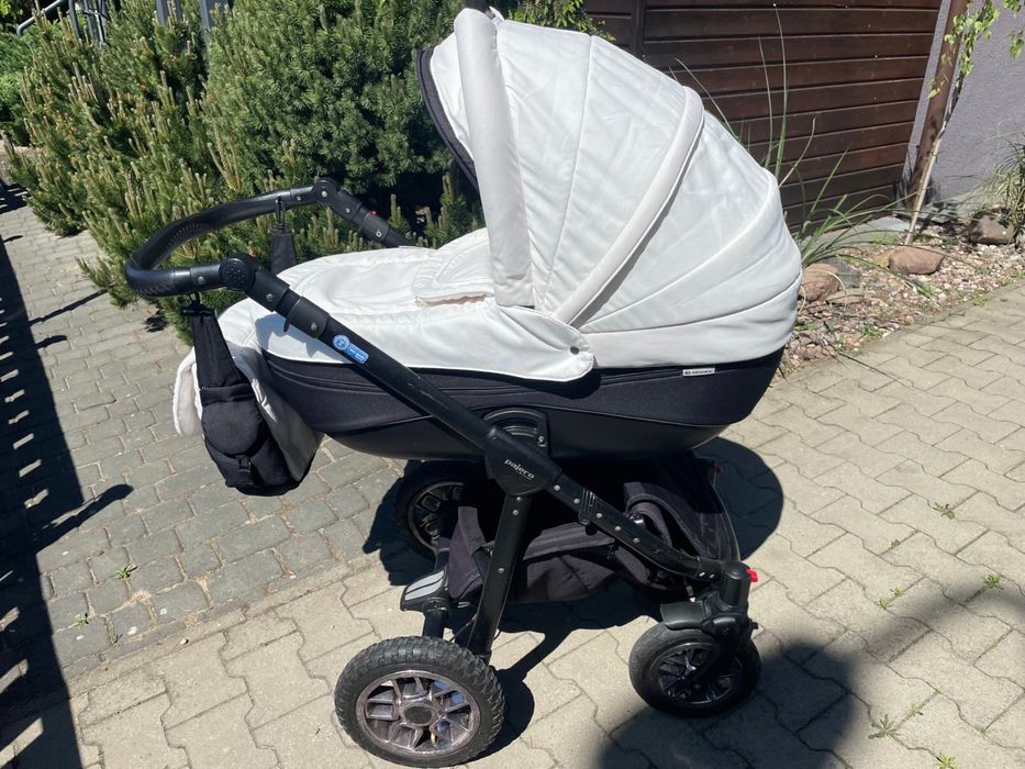 Wózek gondola firmy Adamex ze stelażem