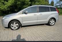 Автомобіль Мазда 5 2007 року