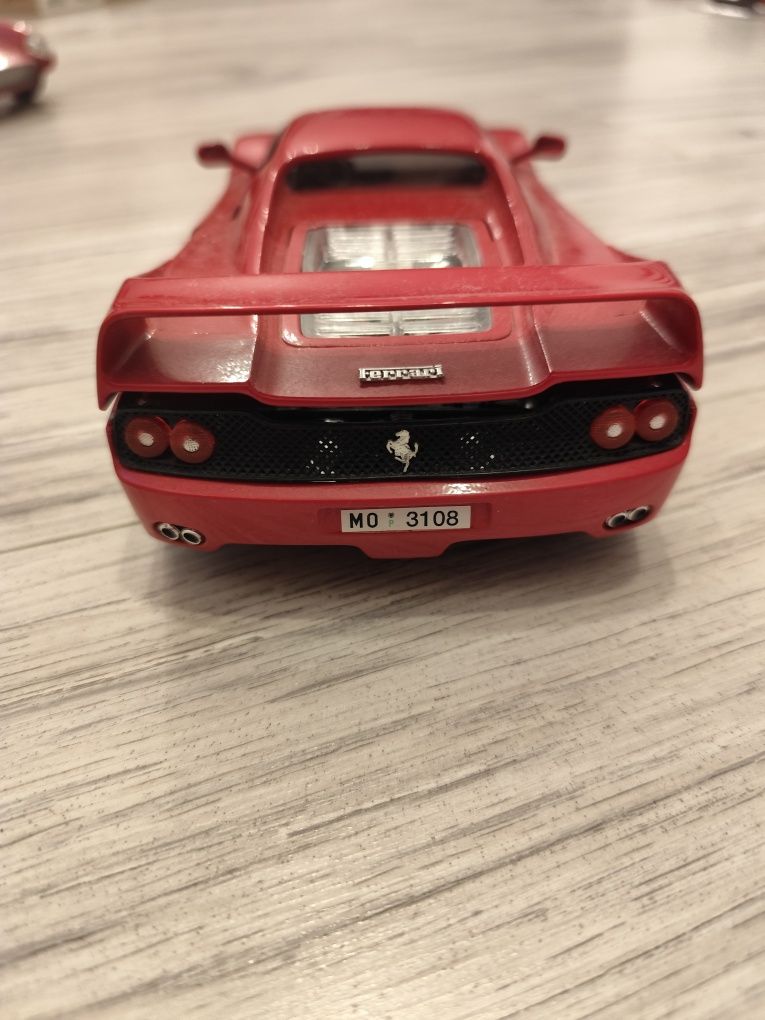 Ferrari/F50/modele