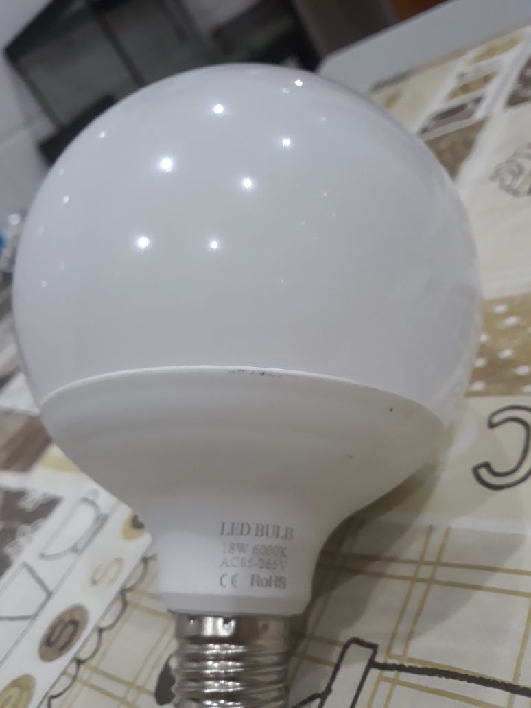 Vendo lampada 18w