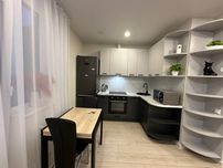 Квартира с ремонтом в новом доме на Таирова