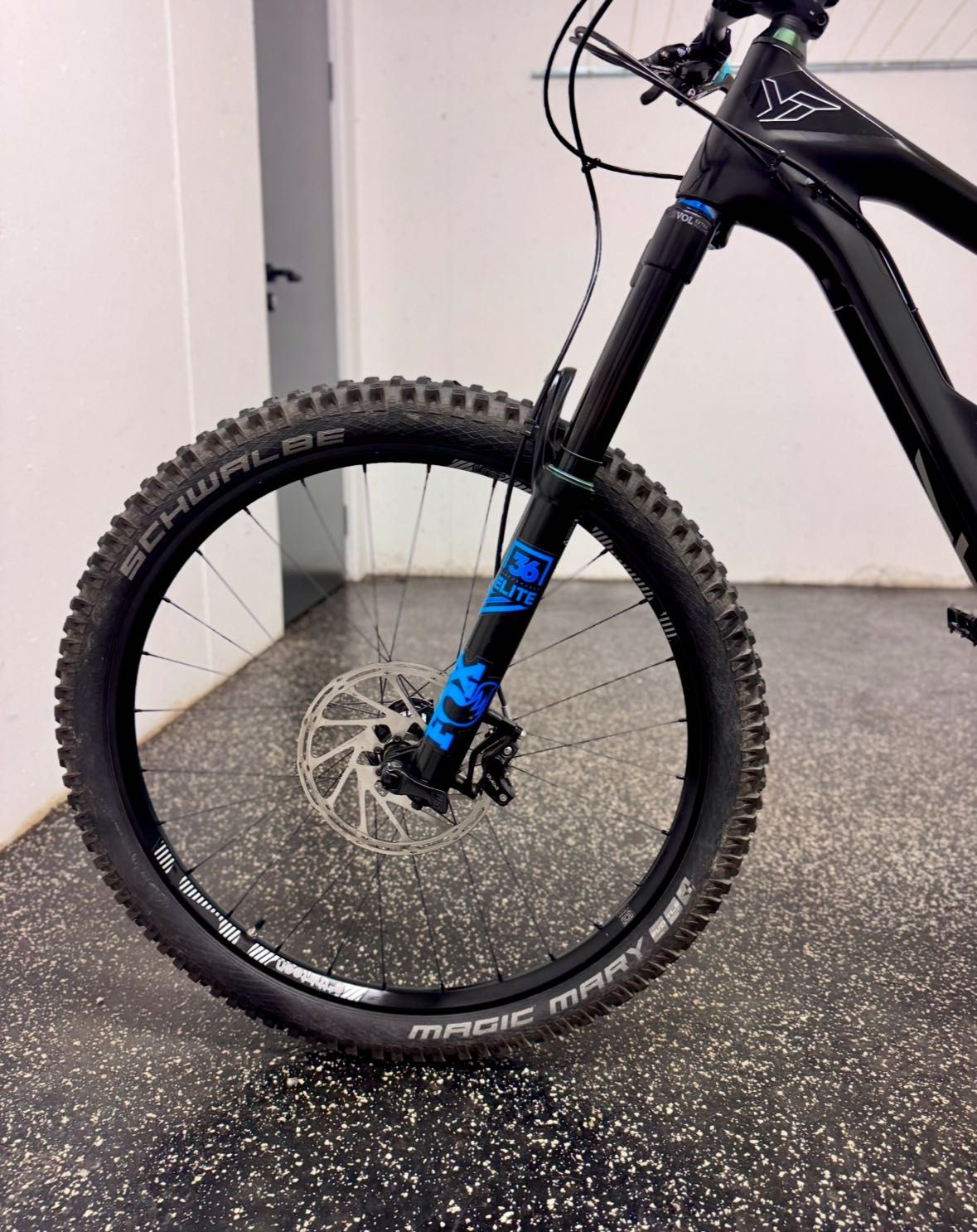 YT  Jeffsy CF  jak NOWY Rama L 27,5 Fox 36 Elite/ Performance Elite XO