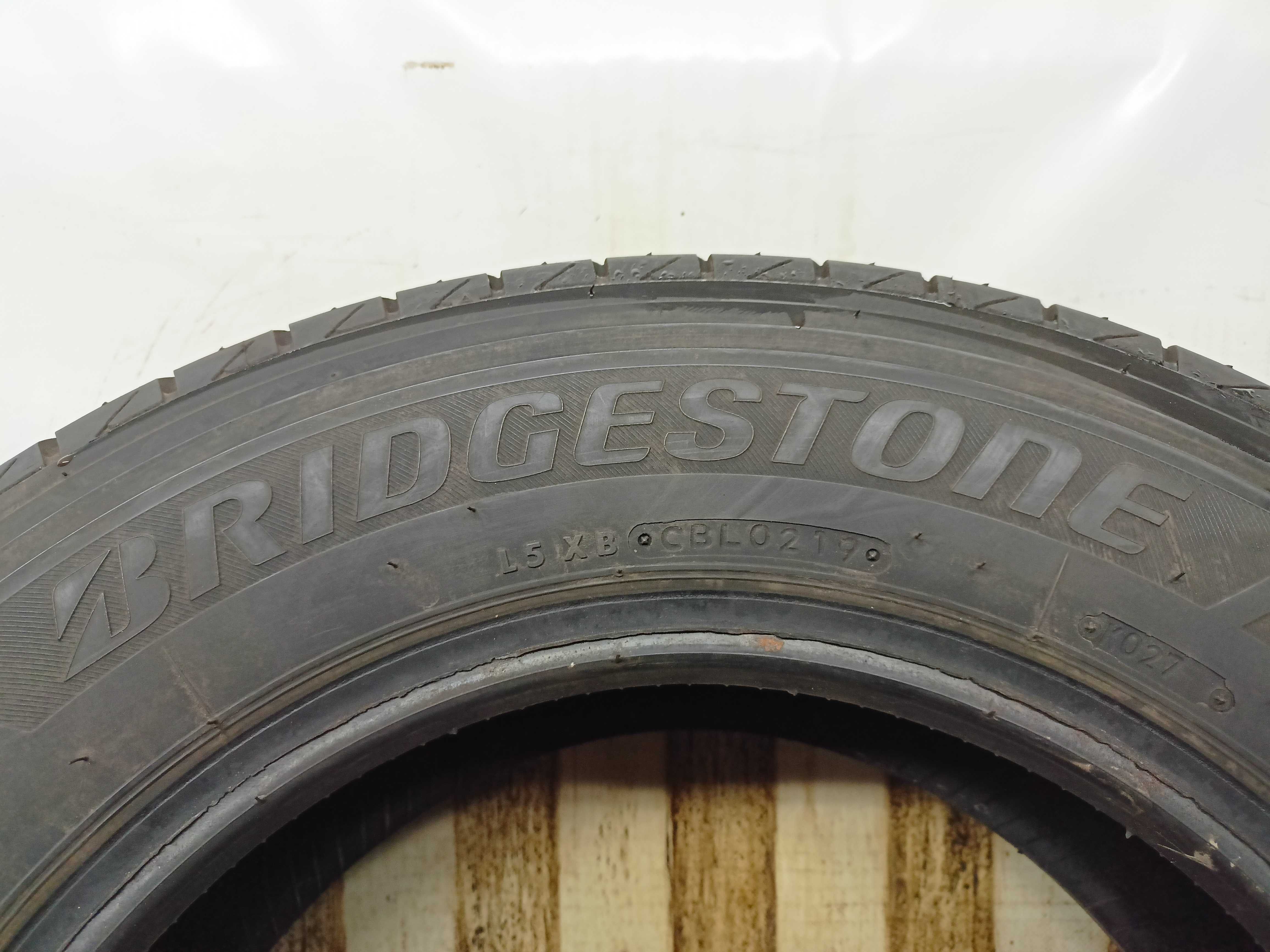 Bridgestone Duravis R660 195/70/15C 19r. 104/102S (3648)