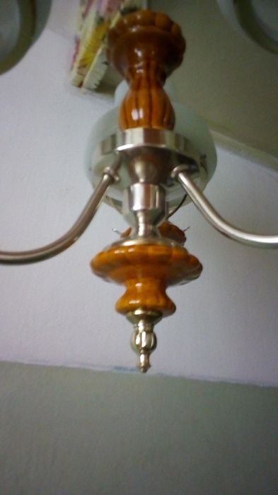 ЛЮСТРА из 3-х плафонов. Отличное состояние (вigмiнне)