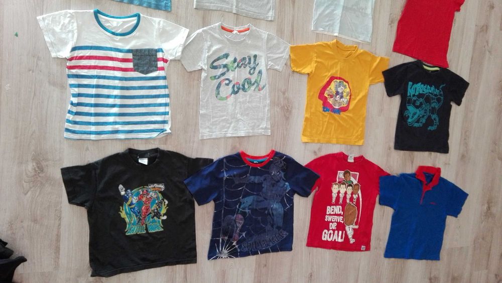 Mega paka 116 batman zestaw spodnie dres jeans koszulki bluzki sweter
