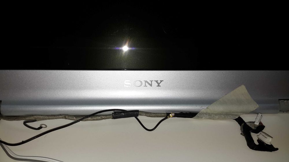 Fully Functional Laptop Screens.64738872664577123