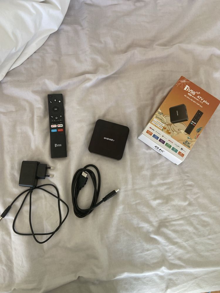 monitor asus, box tv e soundbar