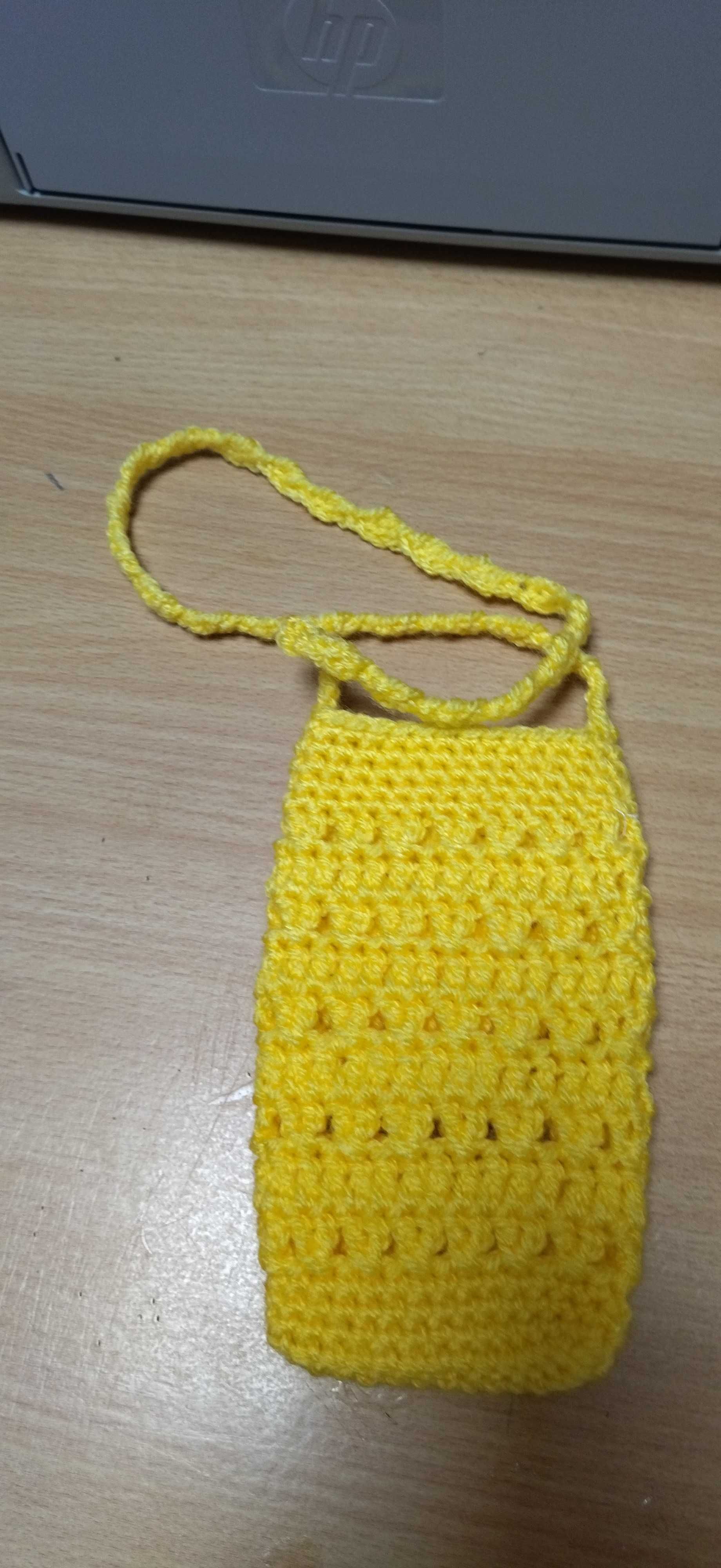 Bolsa para tm ou cartão de Escola em amarelo com flor