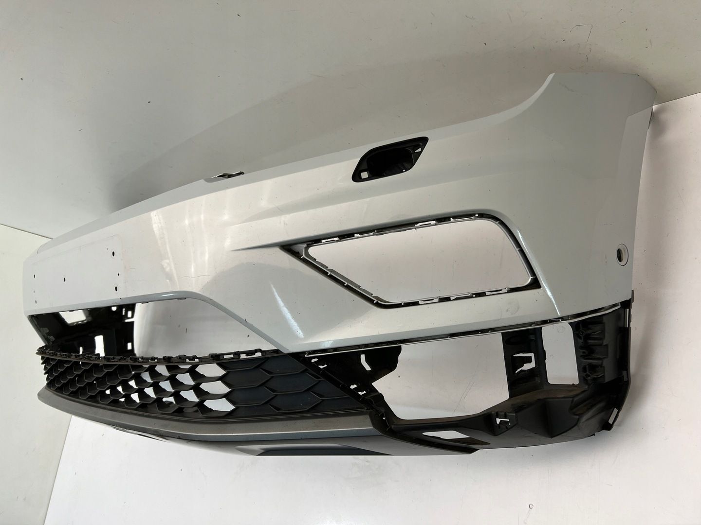 VW Tiguan 5NN Allspace Zderzak Przedni przód 16 20