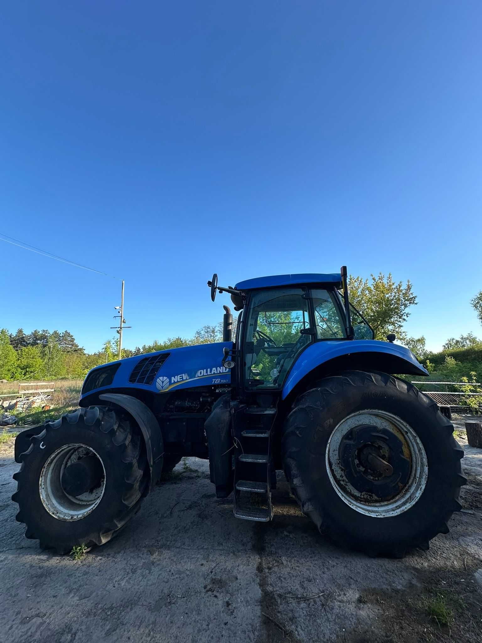 Трактор New Holland T8.390 2012