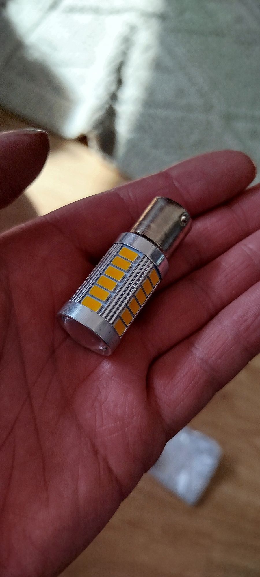 Lâmpada 33 leds pisca laranja auto