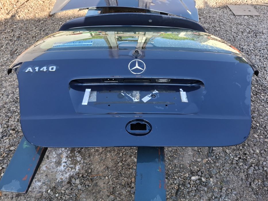 Maska klapa mercedes a klasa a140