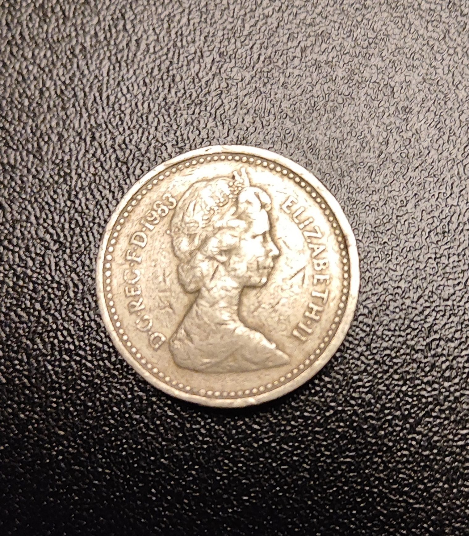 One Pound 1983r.