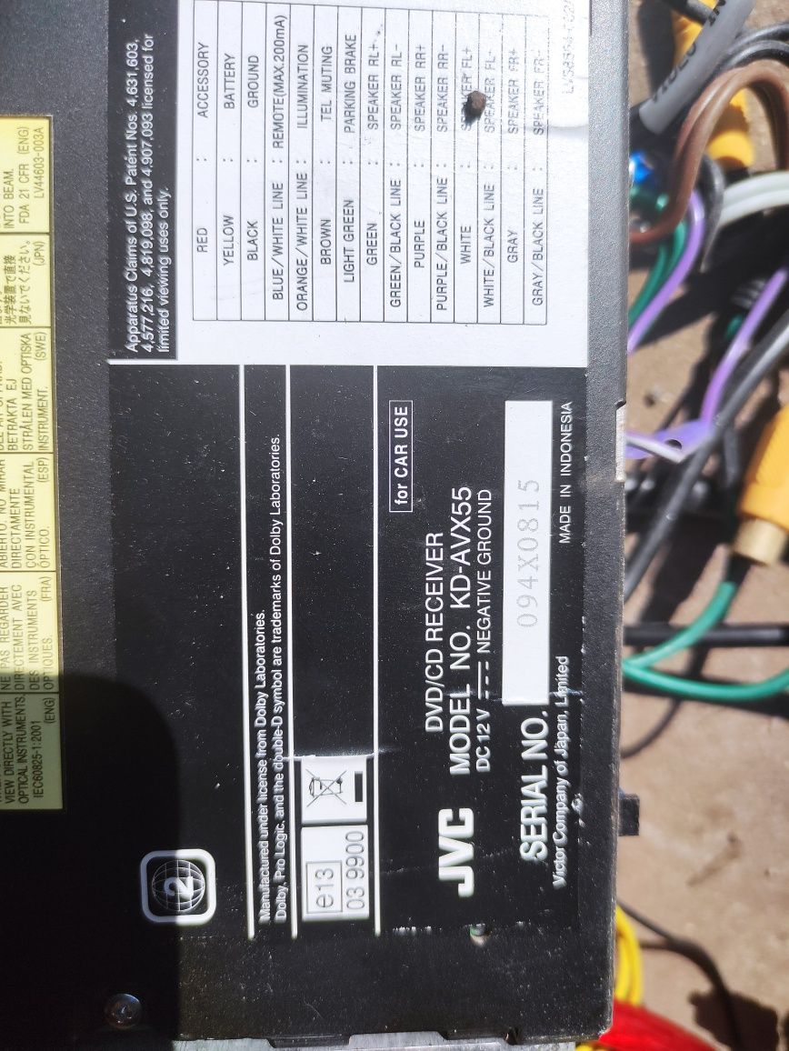 Wzmacniacz samochodowy Mac +radio JVC KD-AVX 55